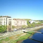 Apartments De L Onyar