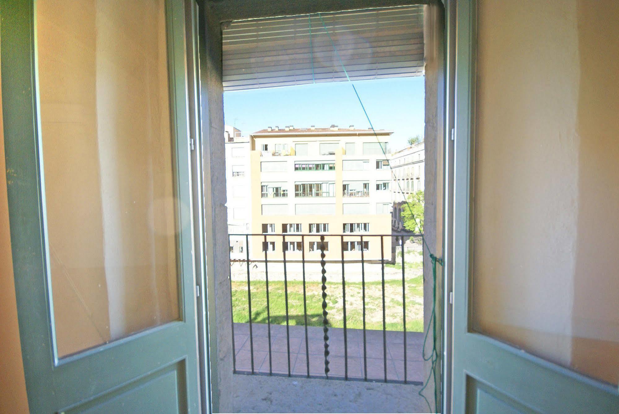 De L Onyar Apartamento *